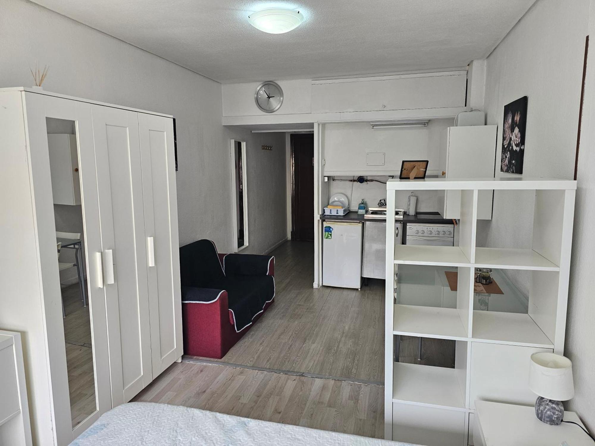 Estudio Doble Con Balcon En Madrid Centro מראה חיצוני תמונה
