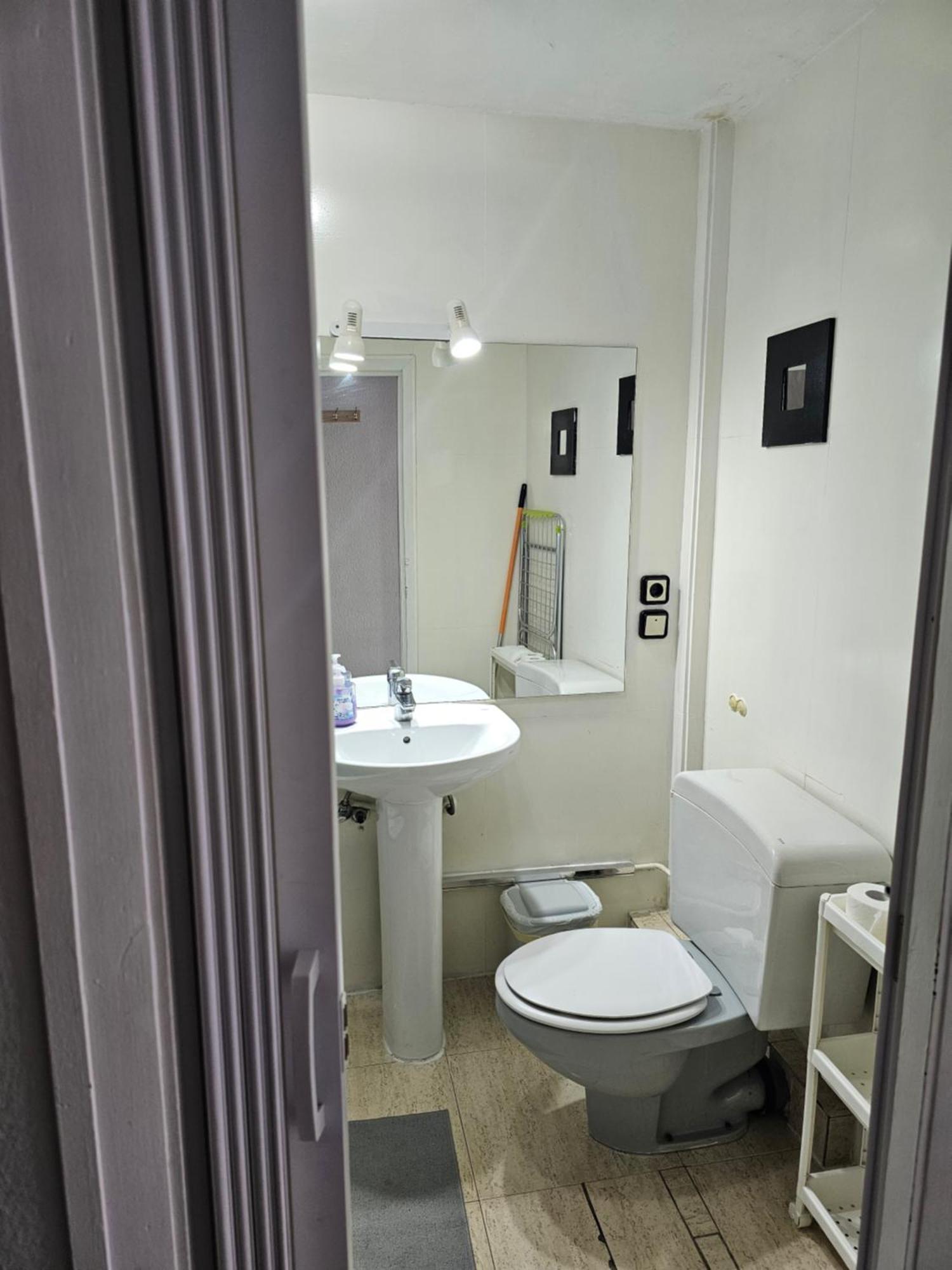 Estudio Doble Con Balcon En Madrid Centro מראה חיצוני תמונה
